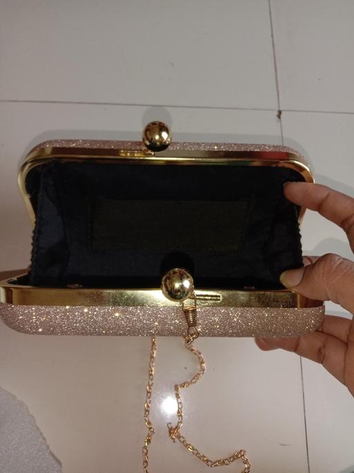 Trendy Women's Golden Resin Clutch